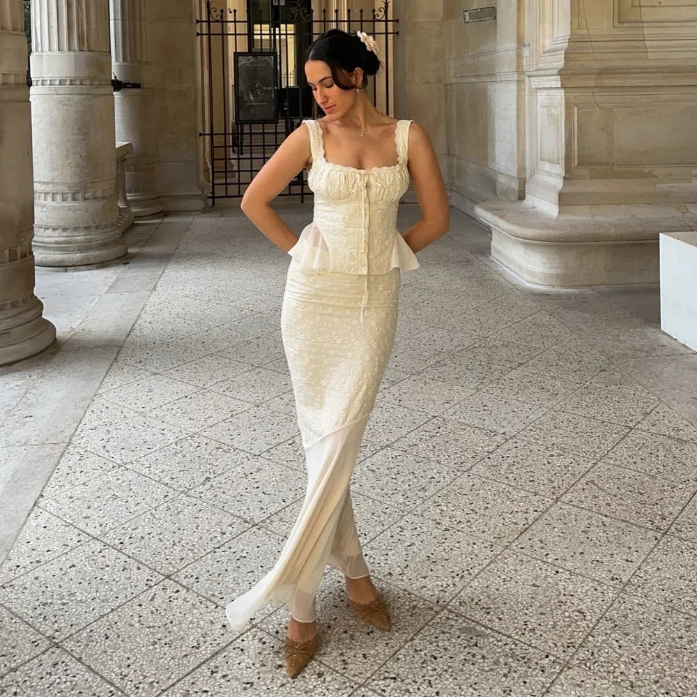 Conjunto de vestido de 2 piezas, novedad de verano 2024. Conjunto elegante y hermoso en color beige, compuesto por falda larga estilo sirena y top a juego.
