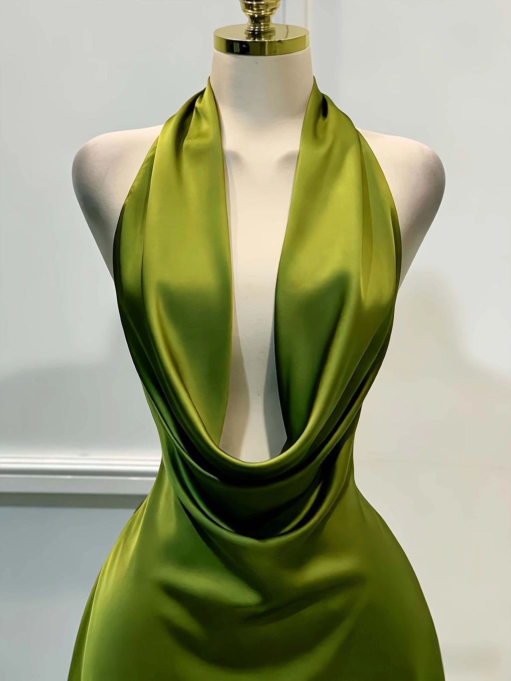 Vestido midi elegante de satén liso para mujer, entallado, con cremallera y espalda descubierta; ideal para ocasiones informales, vacaciones, fiestas, banquetes o cócteles