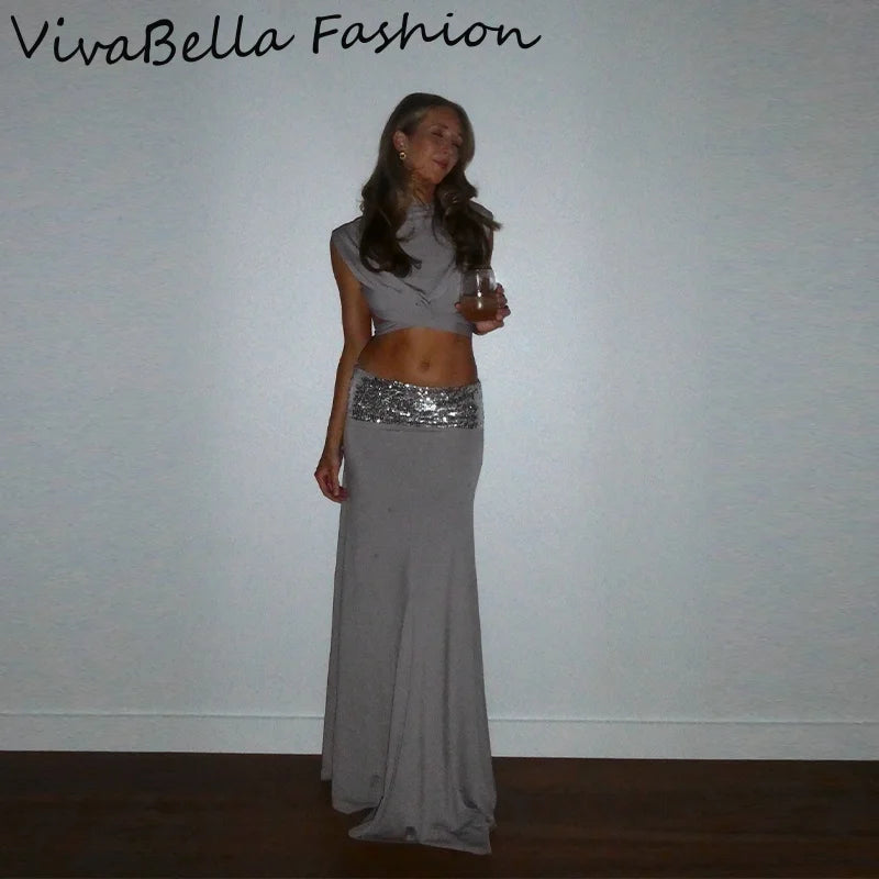 Conjunto elegante de top corto drapeado sin mangas y falda larga hasta el suelo con lentejuelas brillantes — Novedad 2026: Vestido de fiesta y gala para primavera-verano