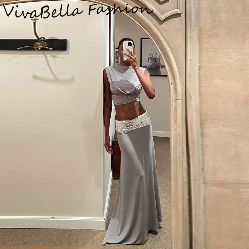 Conjunto elegante de top corto drapeado sin mangas y falda larga hasta el suelo con lentejuelas brillantes — Novedad 2026: Vestido de fiesta y gala para primavera-verano