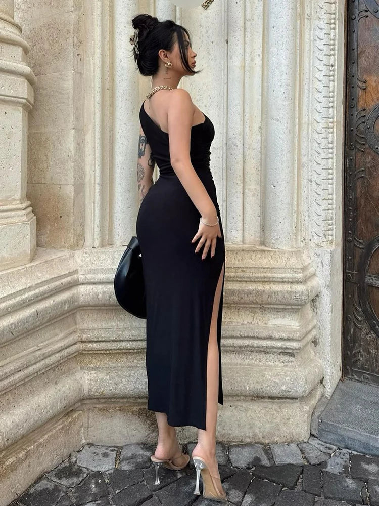 Vestido largo negro para mujer: sexy, con abertura, sin mangas, espalda descubierta y corte ajustado. Moda de verano, estilo hombros descubiertos, ideal para fiestas elegantes y discotecas
